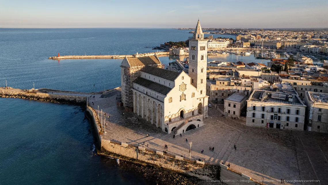 Piazza Duomo, Trani, photographed from above