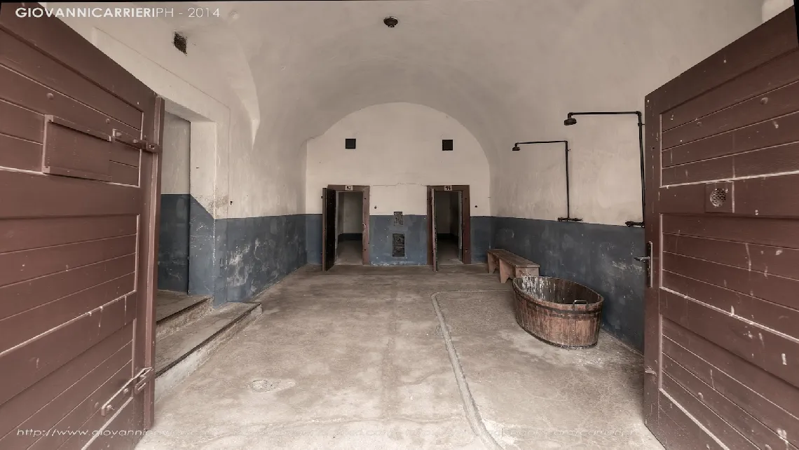 I bagni delle celle di isolamento - Theresienstadt